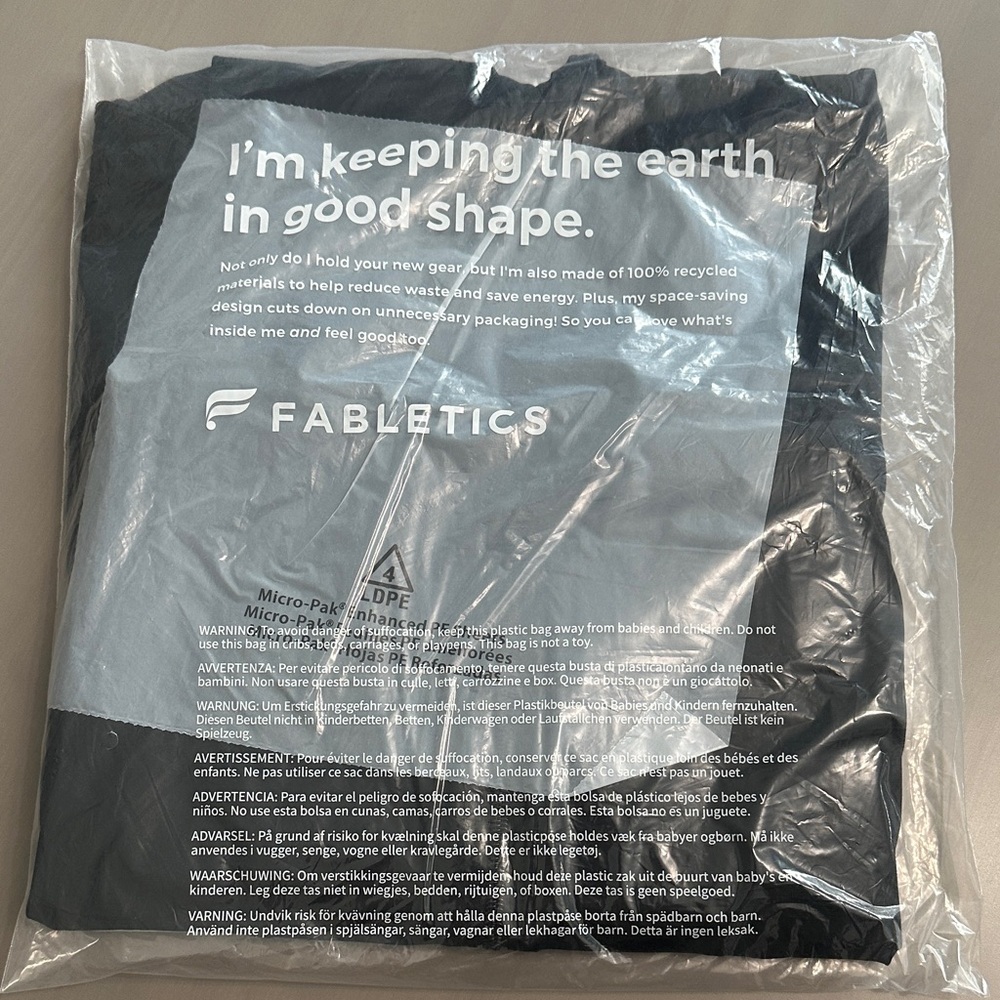 Fabletics All Day Jacket NWT - image 4